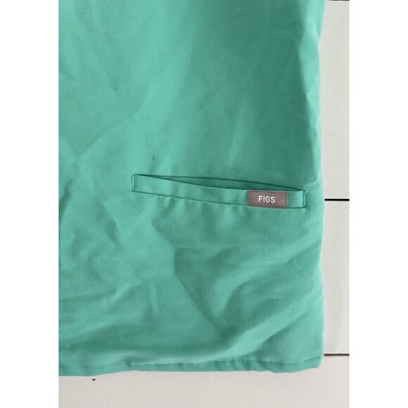 FIGS Technical Collection FW1100 Casma Scrub Top Women’s XS Green - Picture 4 of 9